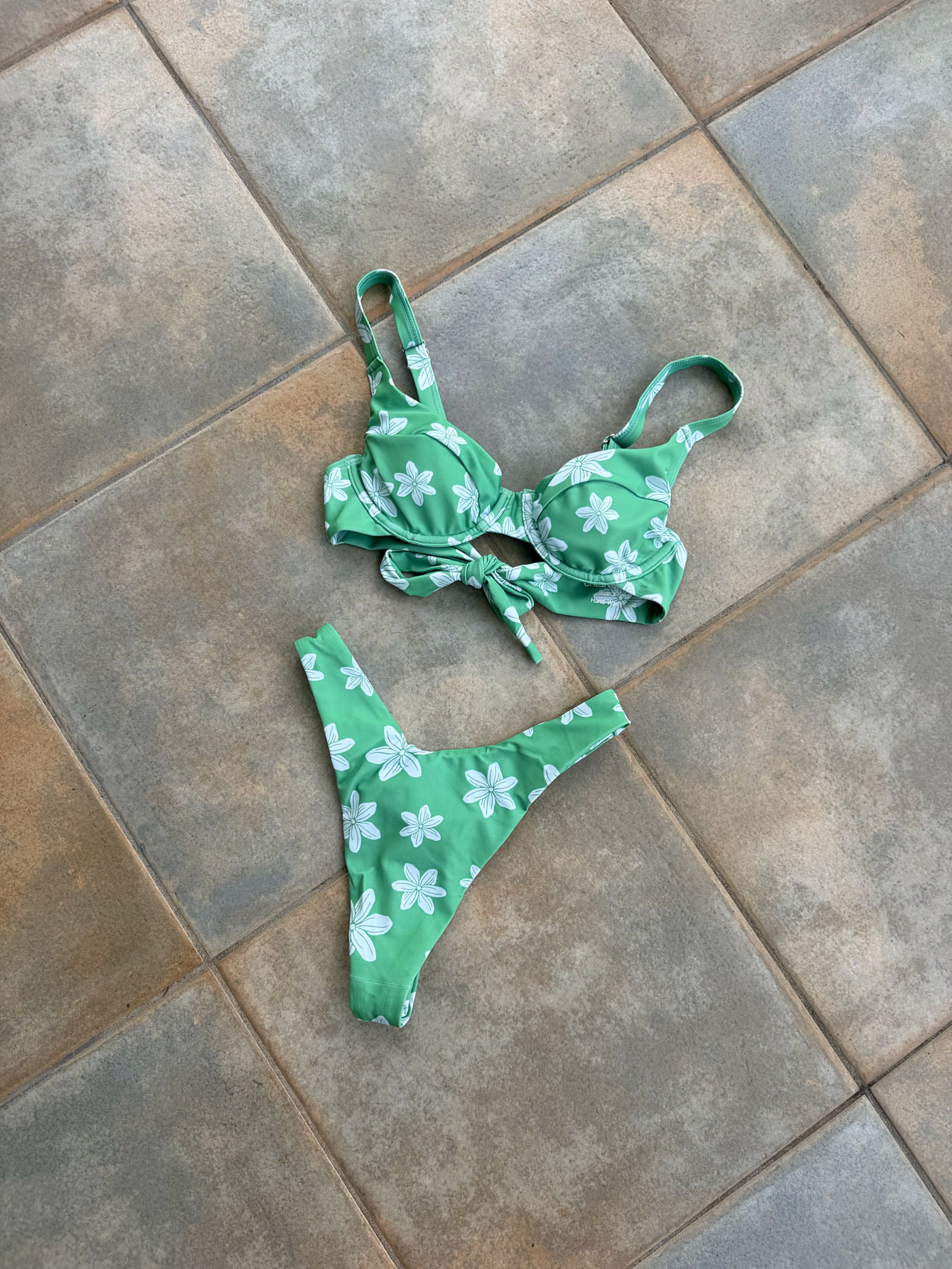 Julia Top - Green Jasmine